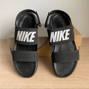 Nike Tanjun Black Slingback Ankle Strap Footbed Women Slide - Sz 10